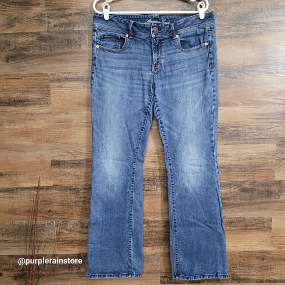American Eagle Jeans 12 L Original Boot Mid Rise Medium Wash Denim Western - Picture 1 of 12